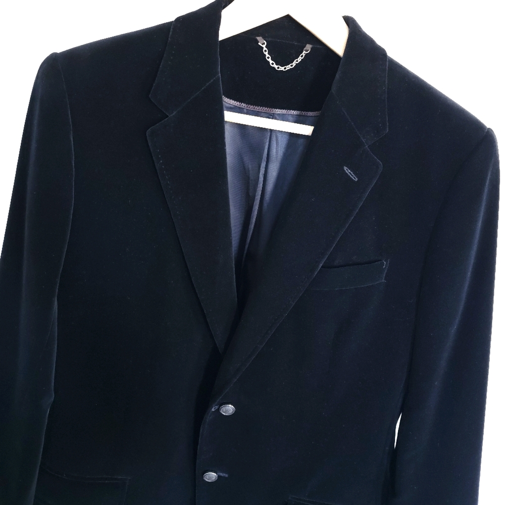 Louis Vuitton mens Black Velvet Blazer Jacket
